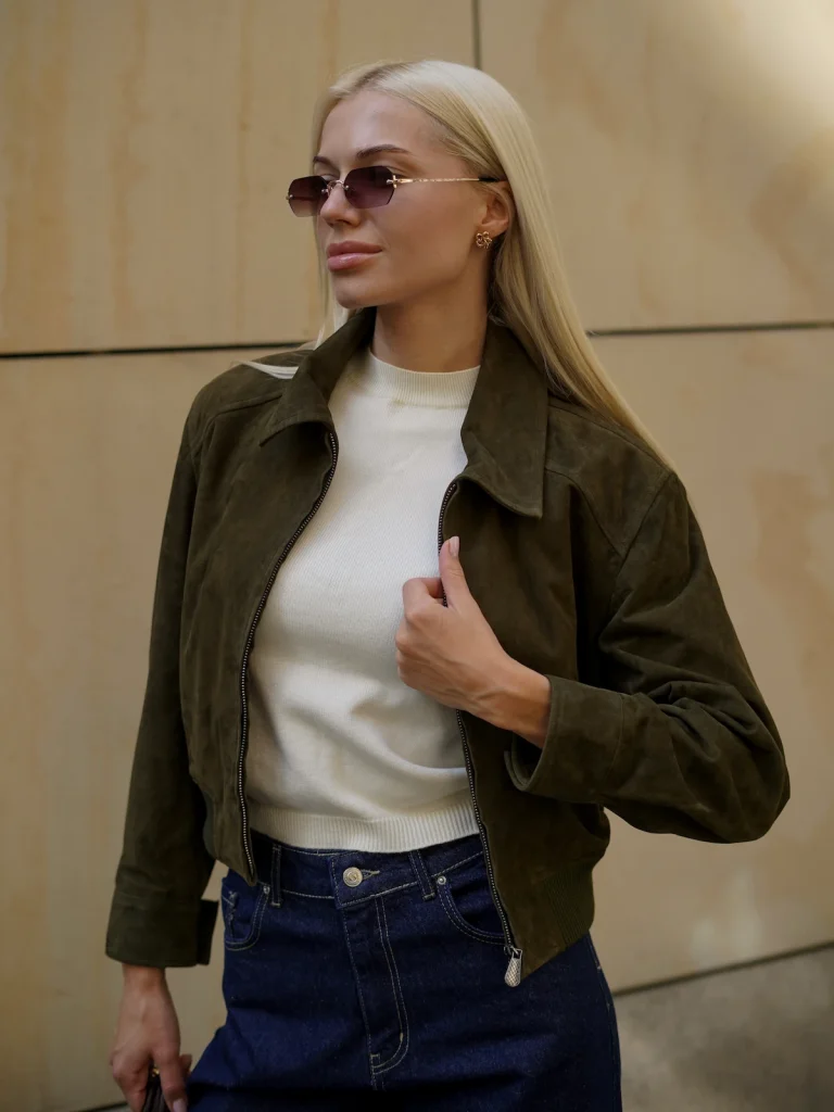 Kurtka bomberka w kolorze khaki z naturalnego zamszu. Dostawa 5-7 dni