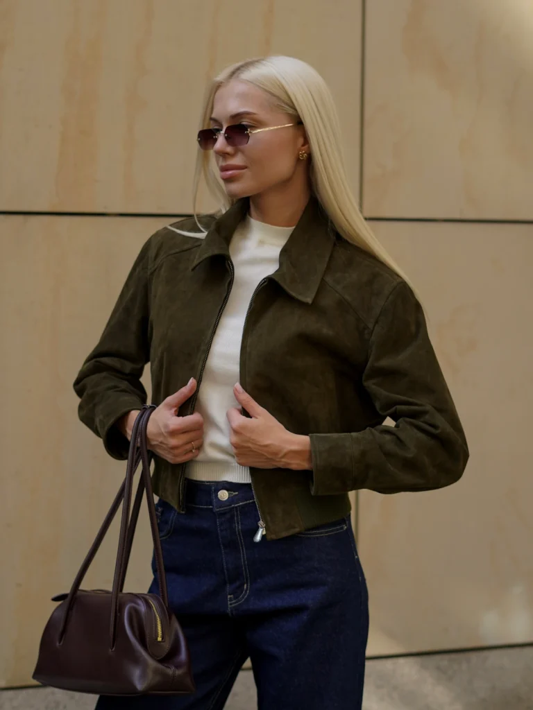 Kurtka bomberka w kolorze khaki z naturalnego zamszu. Dostawa 5-7 dni